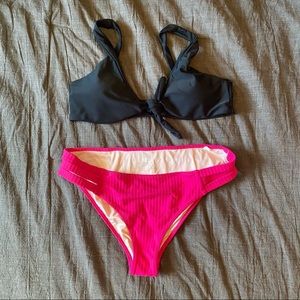 Bikini top and bottom set
